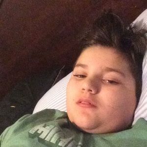 Meet your Posher, Devin